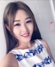 初恋 大连姑娘 22岁 165cm 46kg B罩杯 胸推 臀推 毒龙 69 kiss 刮...